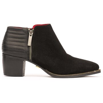 honest flat bootie black