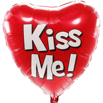 Kiss Me helium balloon