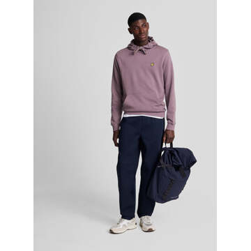 Lyle & Scott Men's Lyle And Scott Pullover Hoodie in Purple Roze