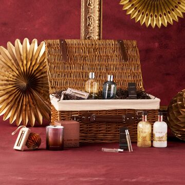 Molton Brown The Festive Limited Edition Christmas Hamper