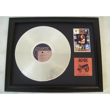 Platina plaat AC/DC For those about to rock you