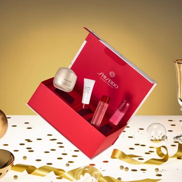 SHISEIDO Benefiance Holiday Kit